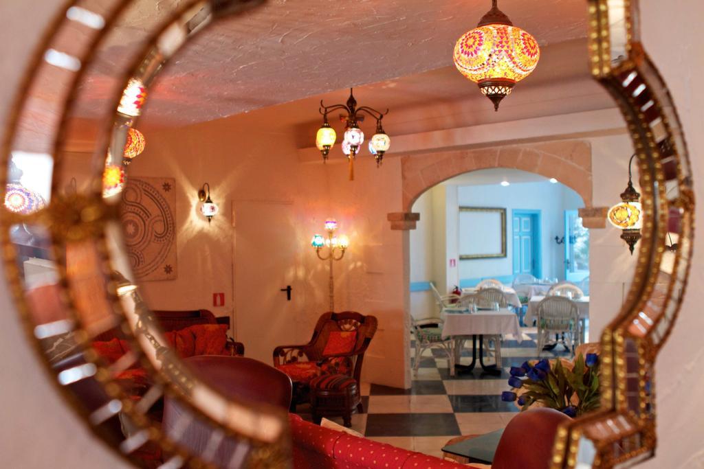 Hostal Paris Порт-де-Польєнса Екстер'єр фото